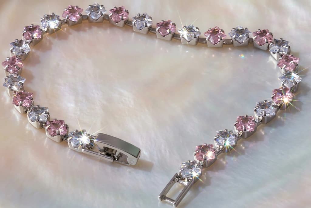 Pulseira Riviera Rosa banhada a Ródio Branco SHEFA semijoias